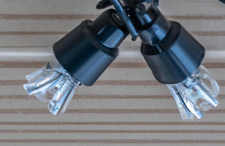 安心・安全な家庭のための照明器具と電気配線